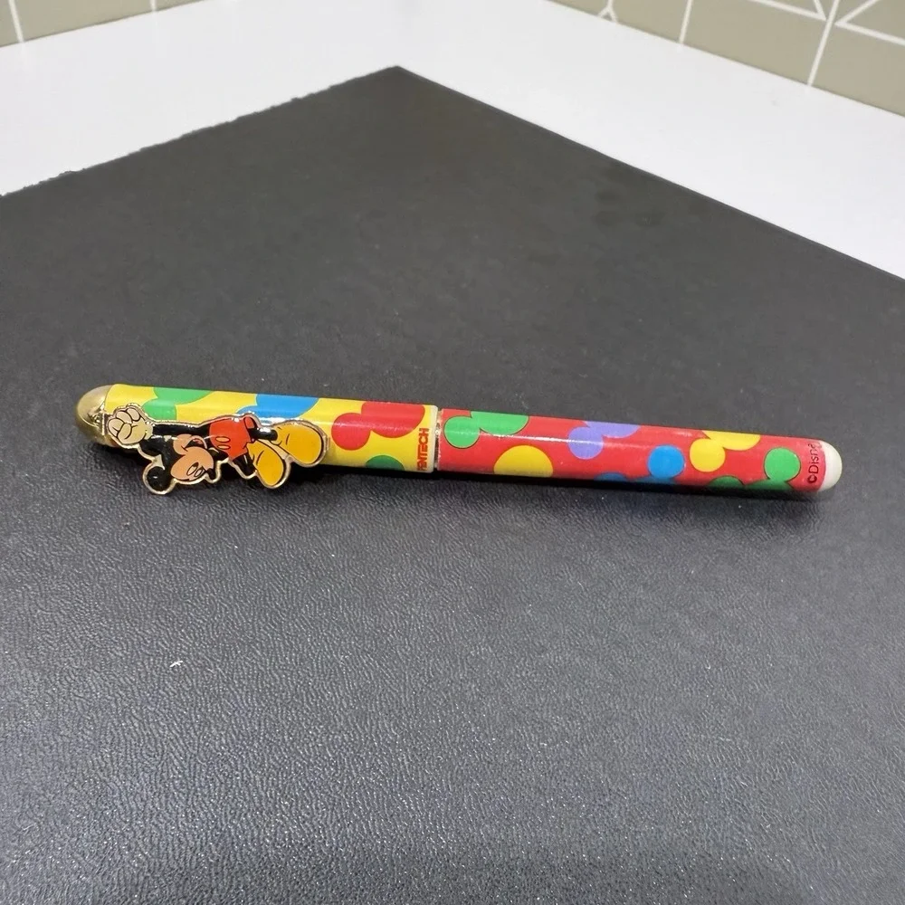 Disney‎ Mickey Mouse Pentech Pen Metal Case 1995 Vintage Made in Taiwan
